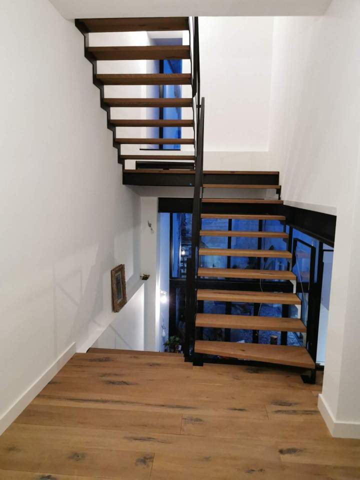 7d8ffc29a0f0a352e63ecab6f8882df66f56b710