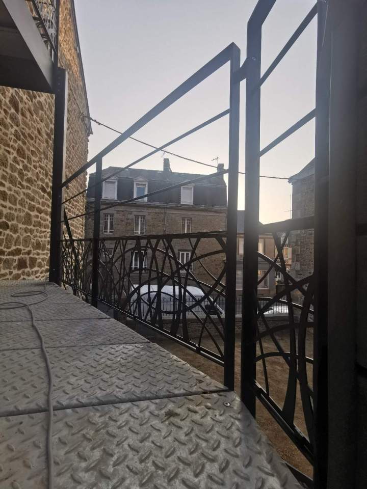 e560ea2430b6527fcc01ff5e5f973e8d81d53f81