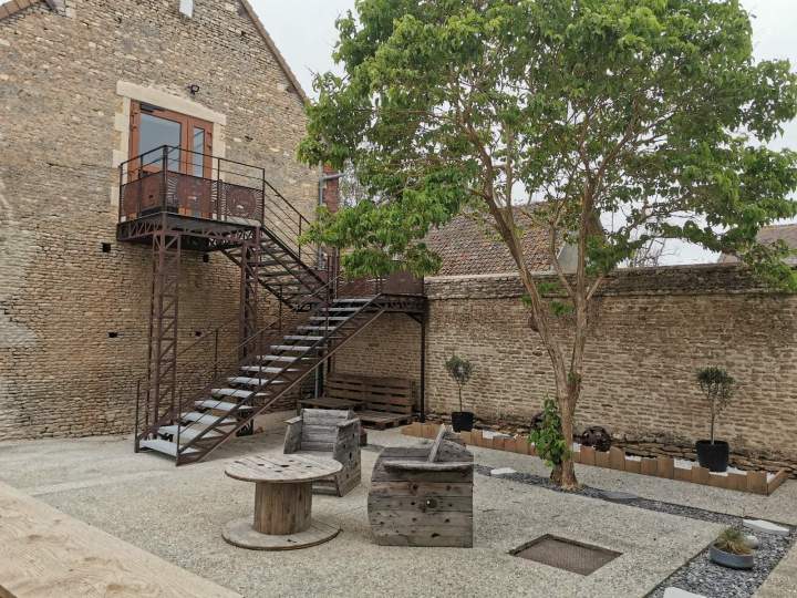 fd2968942adf067abbb0b138aa6aaf0a3b3bea06